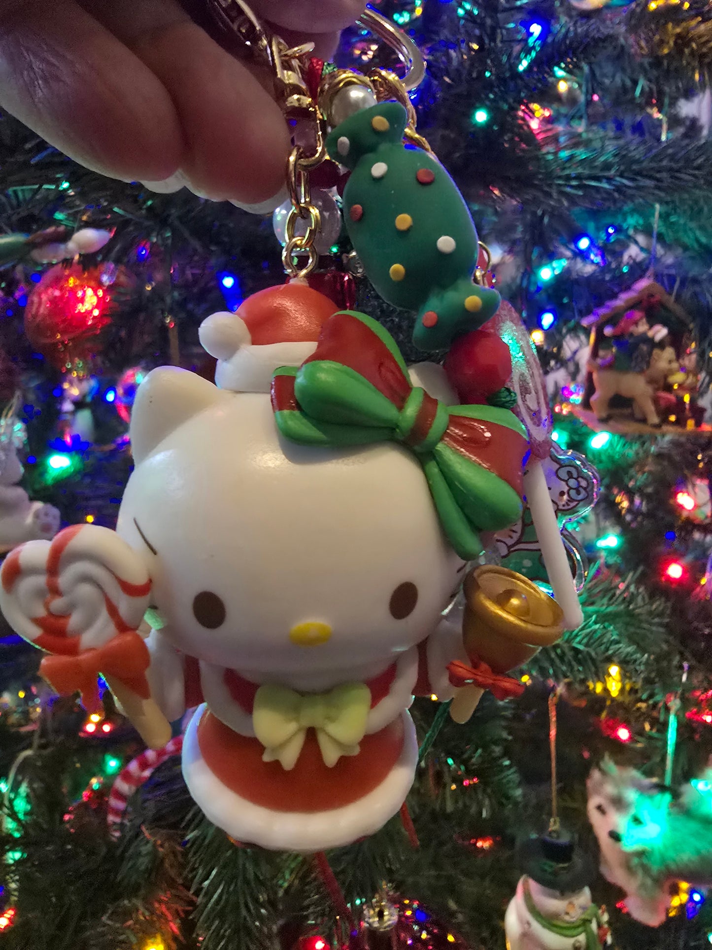 Pretty Kuku junkie keychain/purse charm